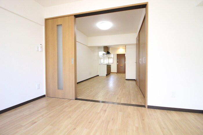 物件内観写真19　(居室)