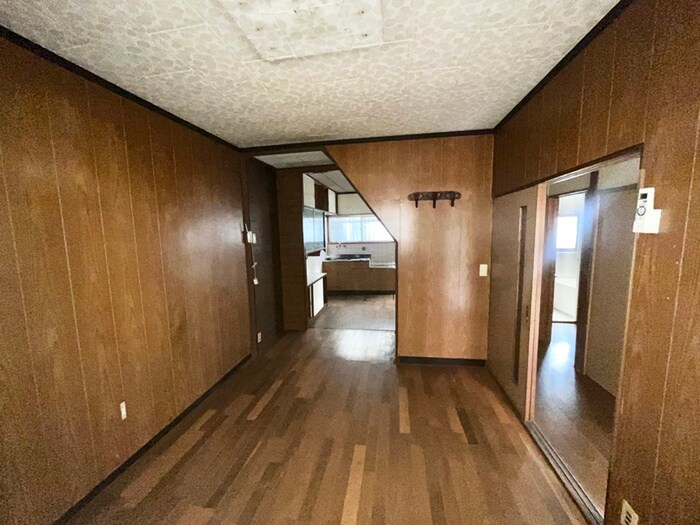 物件内観写真9　(居室)