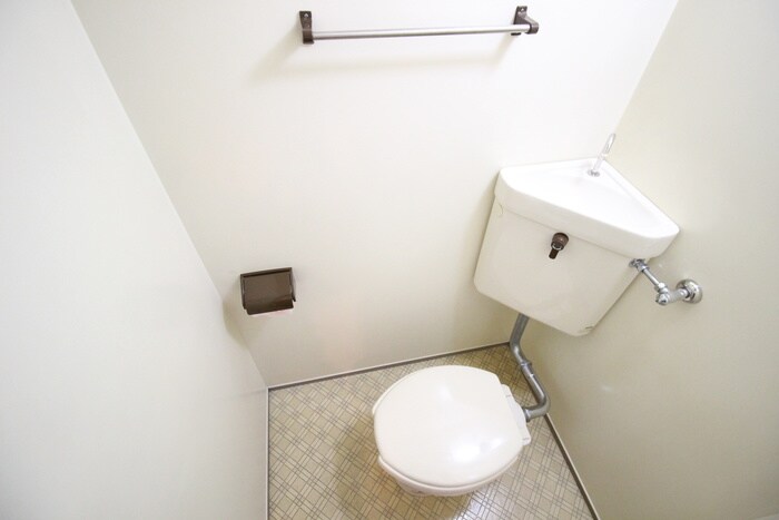 物件内観写真10　(トイレ)