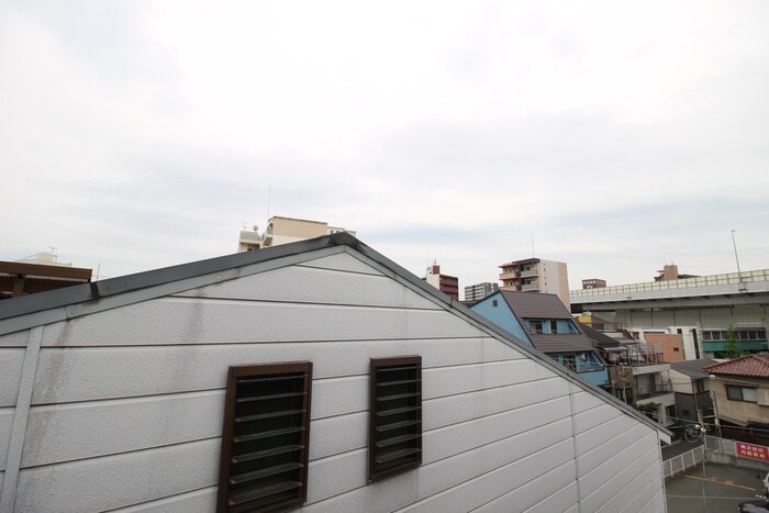 物件内観写真22　(室内からの展望)