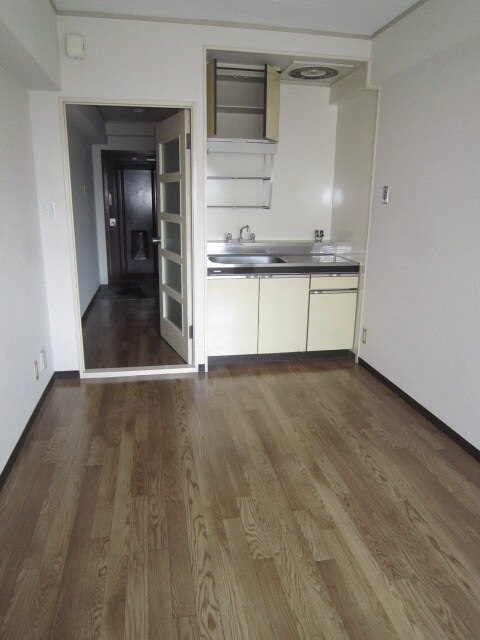 物件内観写真6　(居室)