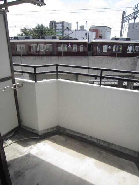 物件内観写真9　(ベランダ・バルコニー)