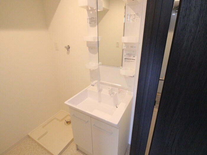 物件内観写真9　(洗面)