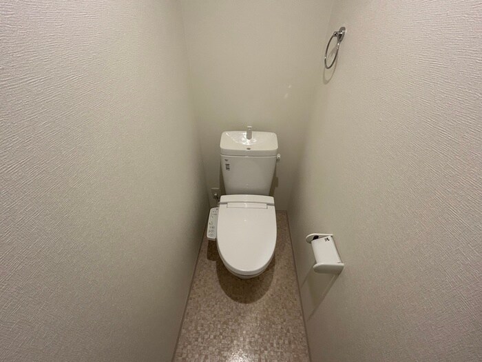 物件内観写真11　(トイレ)