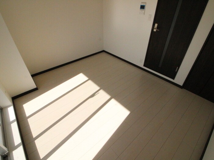 物件内観写真14　(居室)