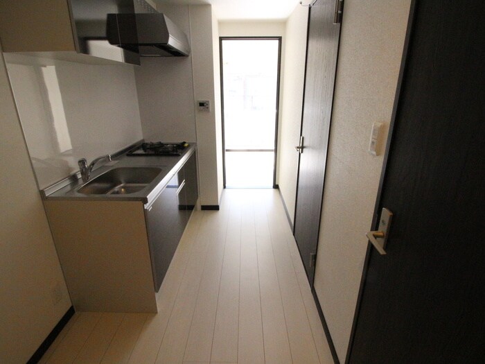 物件内観写真16　(廊下)