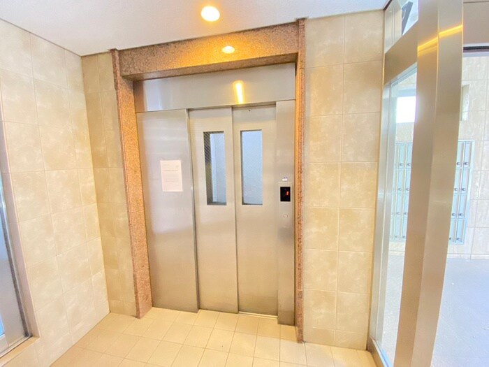 物件外観写真4　(建物設備)