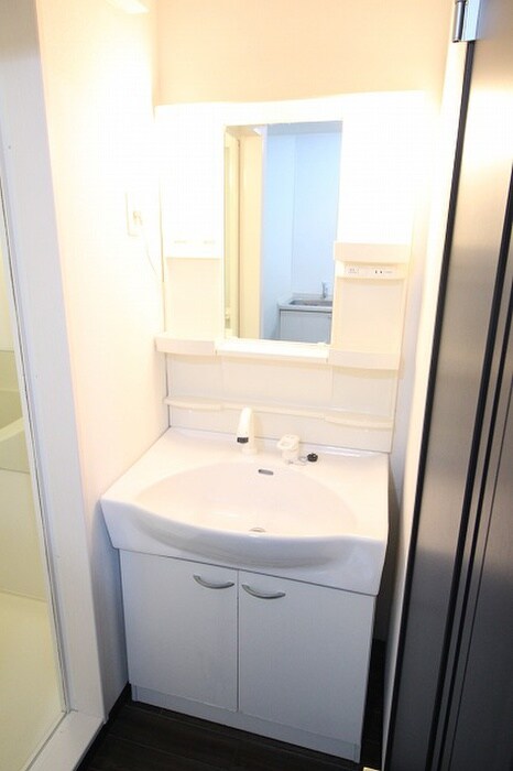 物件内観写真12　(洗面)