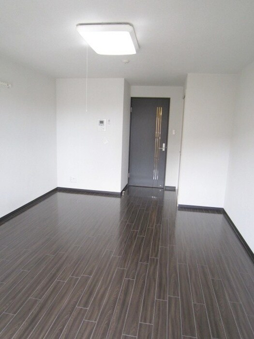 物件内観写真13　(居室)