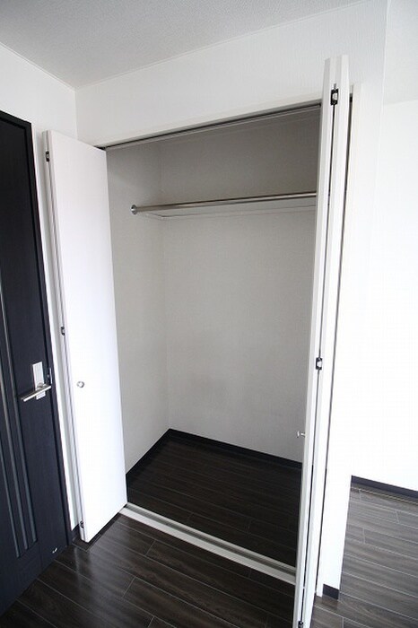 物件内観写真13　(収納)