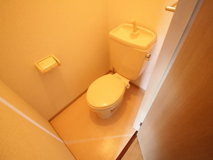 物件内観写真13　(トイレ)