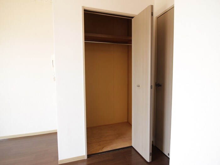 物件内観写真15　(収納)