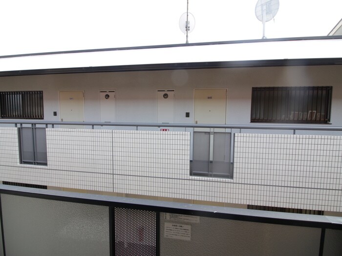 物件内観写真22　(室内からの展望)