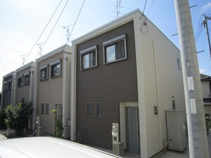 ロ－レルガ－デン外観写真