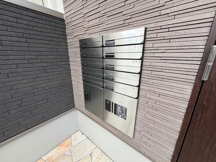 物件外観写真4　(建物設備)