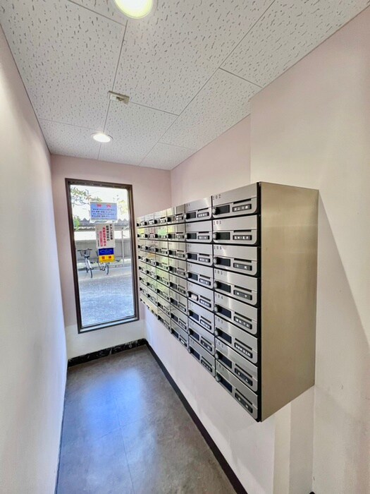 物件外観写真4　(建物設備)