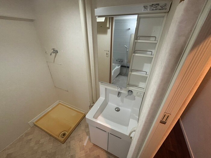 物件内観写真11　(洗面)