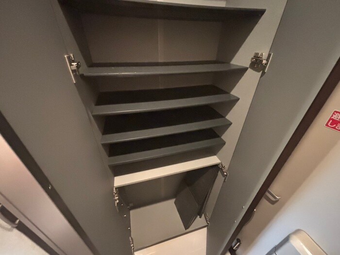 物件内観写真15　(靴箱)