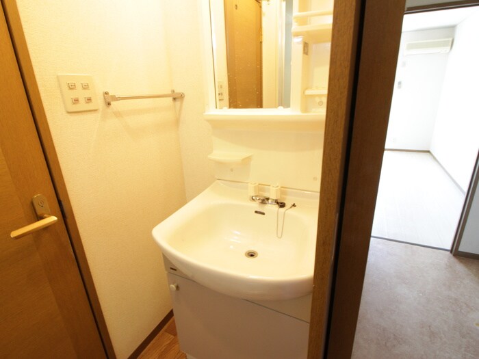 物件内観写真11　(洗面)