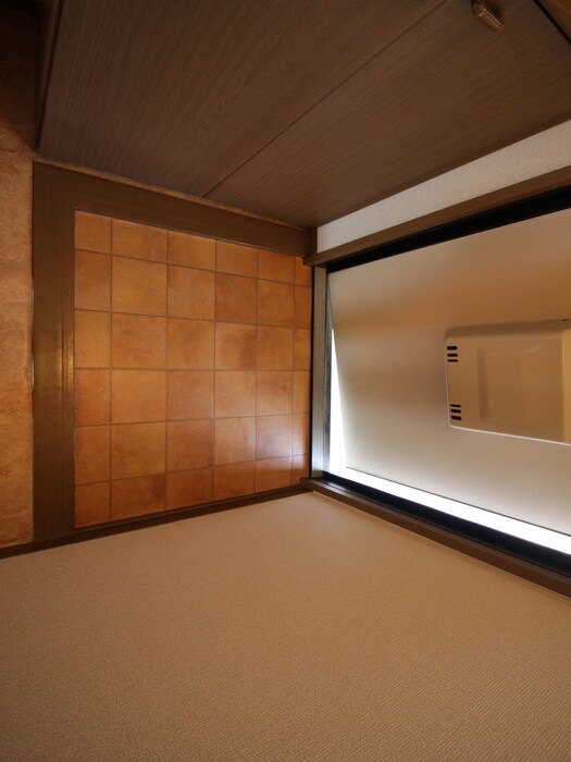 物件内観写真21　(玄関)