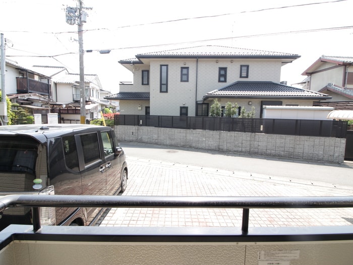 物件内観写真22　(室内からの展望)