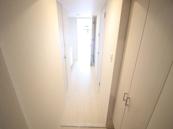 物件内観写真7　(廊下)