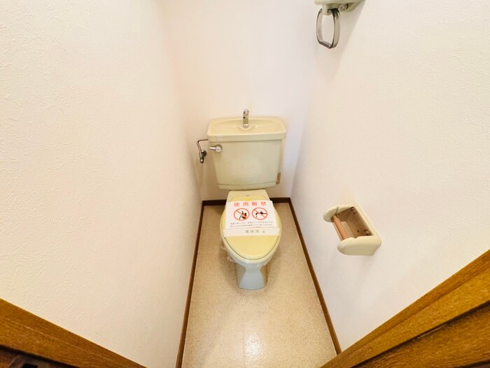 物件内観写真11　(トイレ)