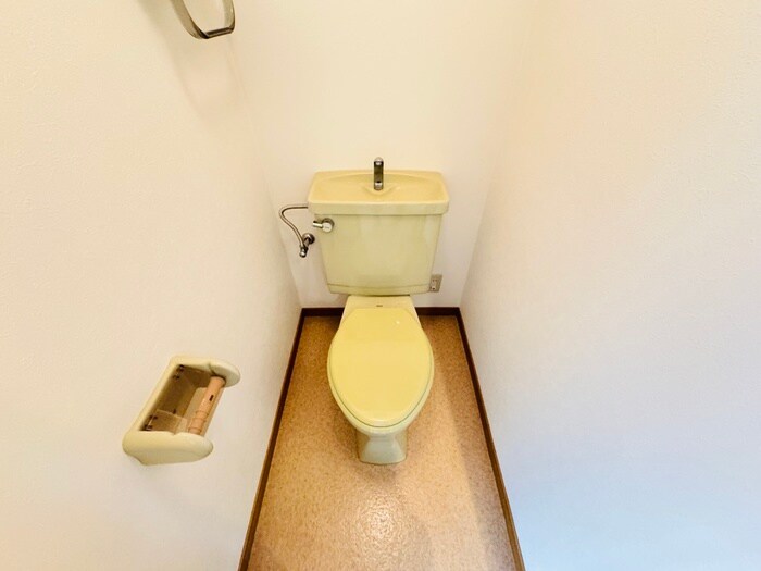 物件内観写真11　(トイレ)