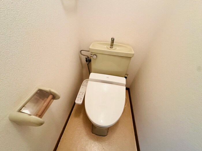 物件内観写真12　(トイレ)