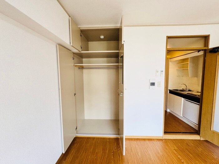 物件内観写真13　(収納)