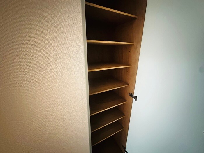 物件内観写真18　(靴箱)