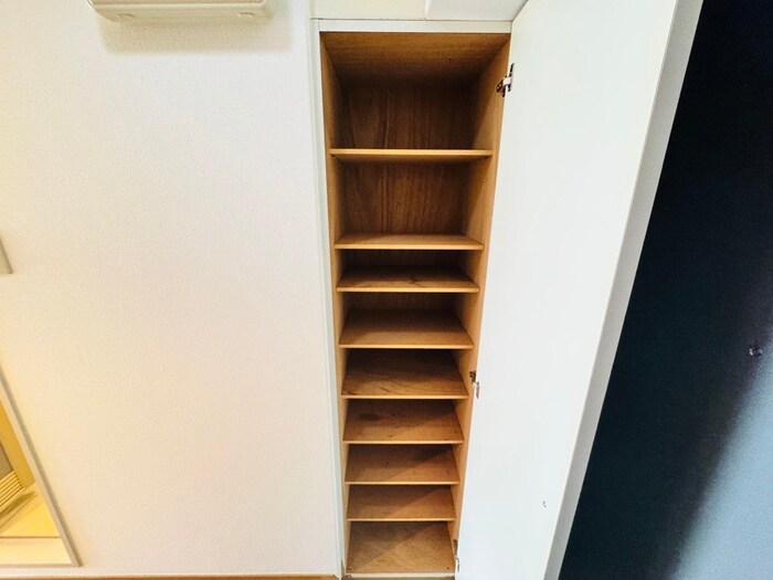 物件内観写真22　(靴箱)