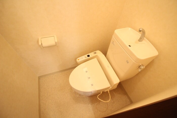 物件内観写真12　(トイレ)