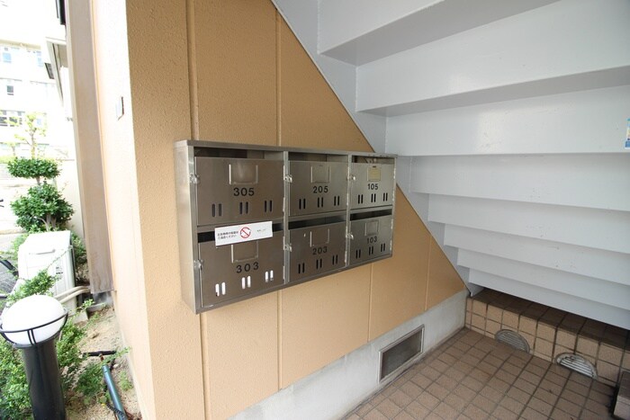 物件外観写真4　(建物設備)