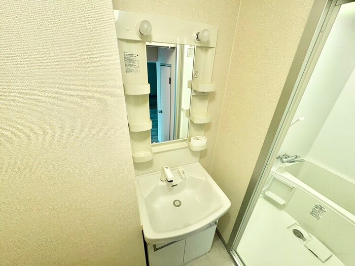 物件内観写真10　(洗面)