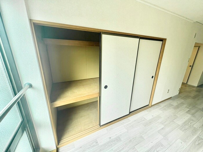 物件内観写真18　(収納)