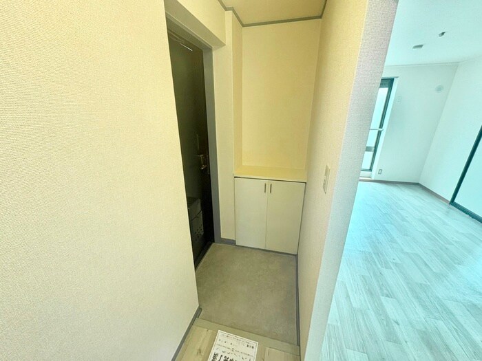 物件内観写真19　(玄関)