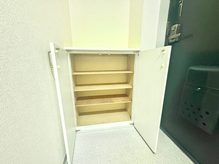 物件内観写真20　(靴箱)