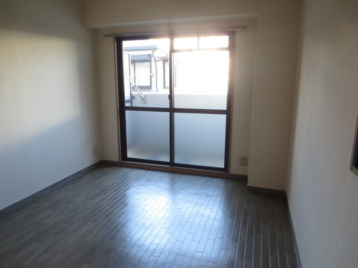 物件内観写真14　(居室)