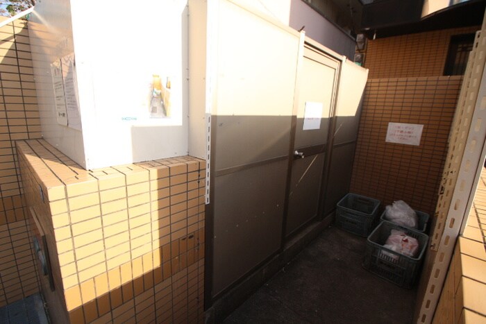 物件外観写真5　(建物設備)