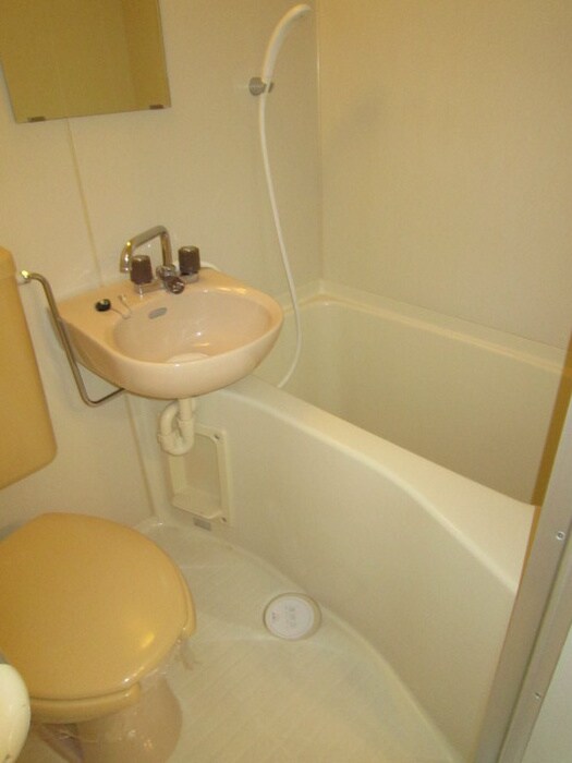 物件内観写真12　(バス／シャワールーム等)