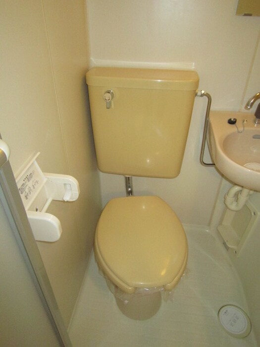 物件内観写真13　(トイレ)