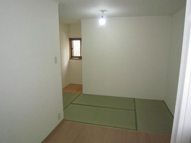 物件内観写真6　(居室)