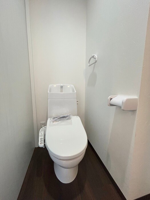 物件内観写真10　(トイレ)