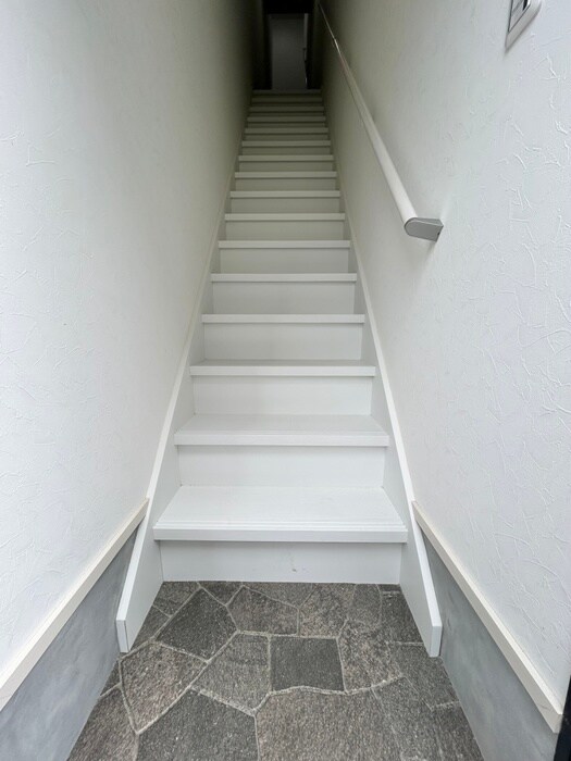 物件内観写真15　(玄関)