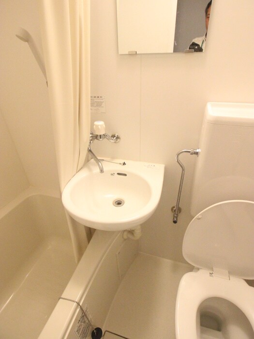 物件内観写真9　(洗面)