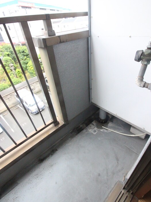 物件内観写真17　(洗濯機置場)