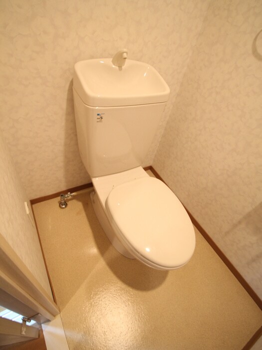 物件内観写真10　(トイレ)