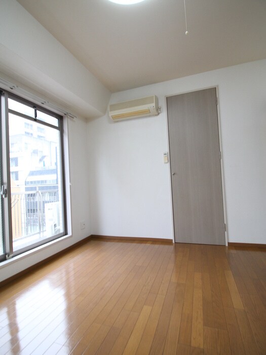 物件内観写真15　(居室)