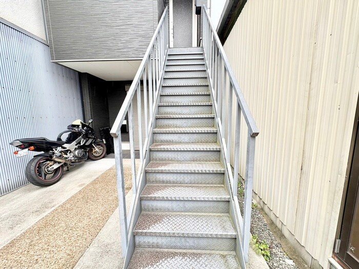 物件外観写真6　(建物設備)